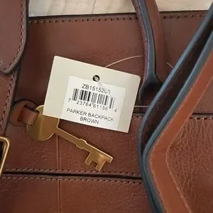 NWT FOSSIL Parker leather backpack… retails for $250 Fossil - Brandclub - Fossil Women main image 4